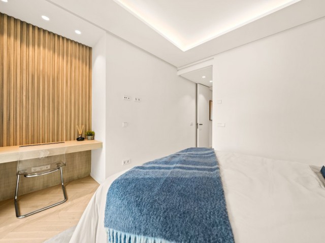 Apartamento con 3 Dormitorios  en Atalaya