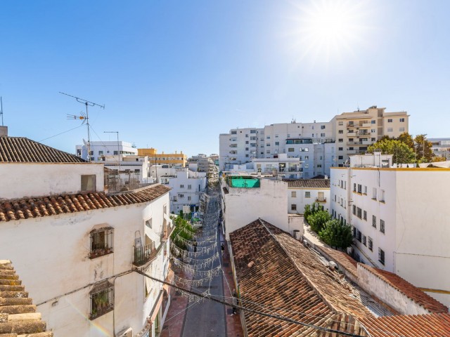Ático con 2 Dormitorios  en Marbella