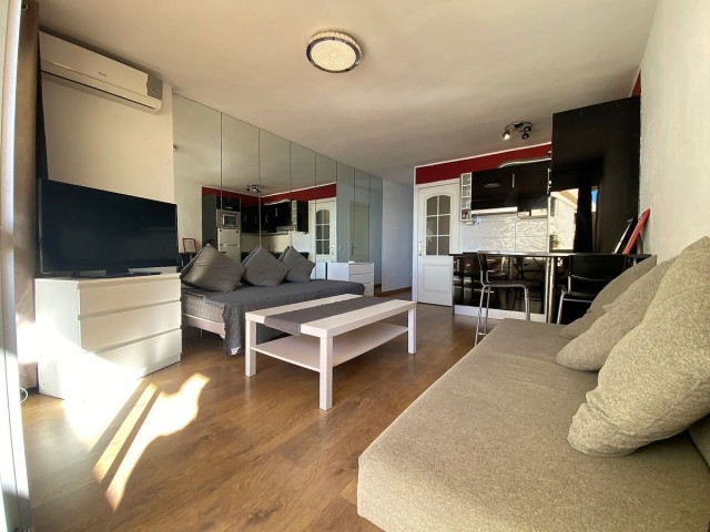 Apartment, Marbella, R4552093