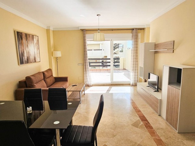 Apartment, El Paraiso, R4457374