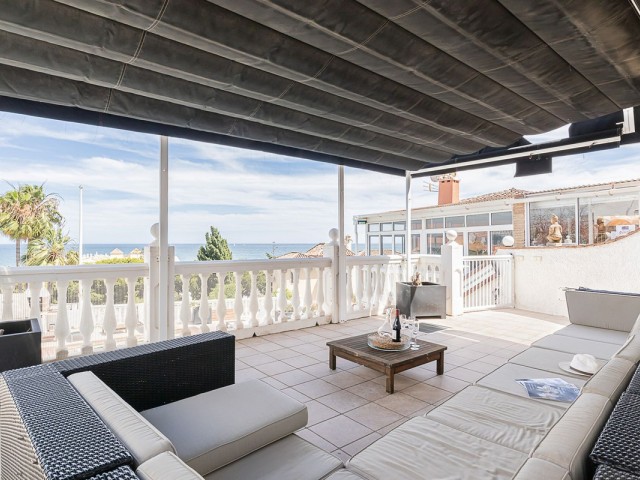 Villa avec 6 Chambres  à Torrenueva