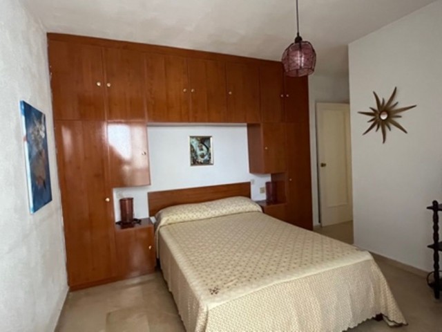 Apartamento con 3 Dormitorios  en Benalmadena Costa