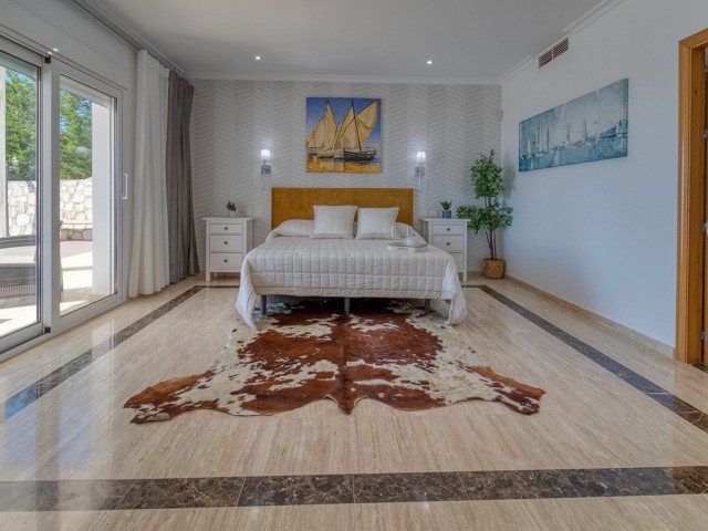 5 Bedrooms Villa in Valtocado