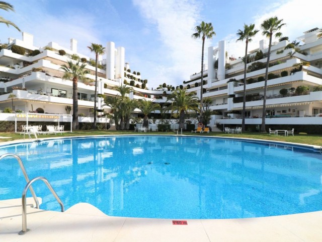 2 Bedrooms Apartment in Marbella