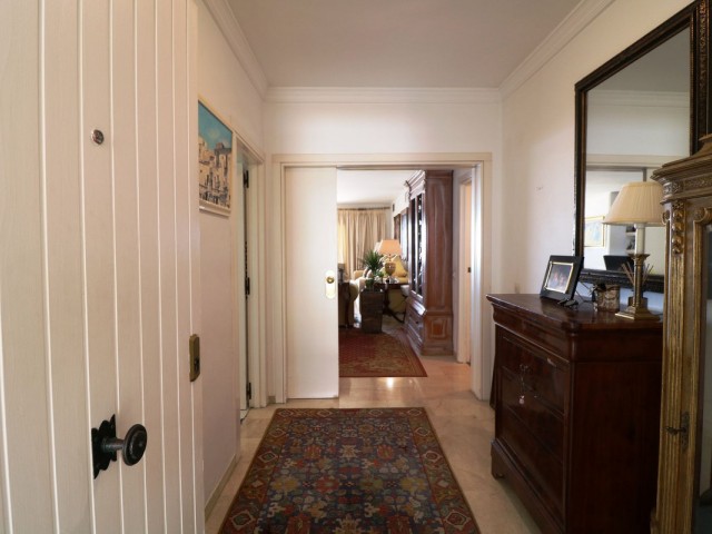 2 Bedrooms Apartment in Marbella