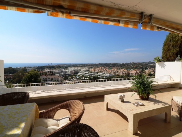 2 Bedrooms Apartment in Marbella