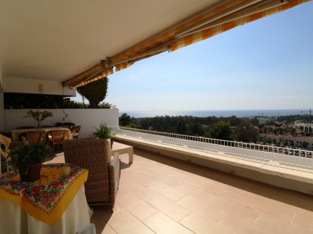 2 Bedrooms Apartment in Marbella