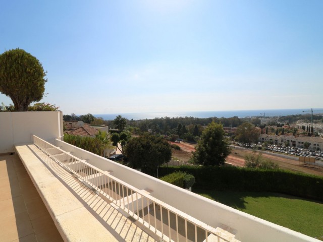 2 Bedrooms Apartment in Marbella