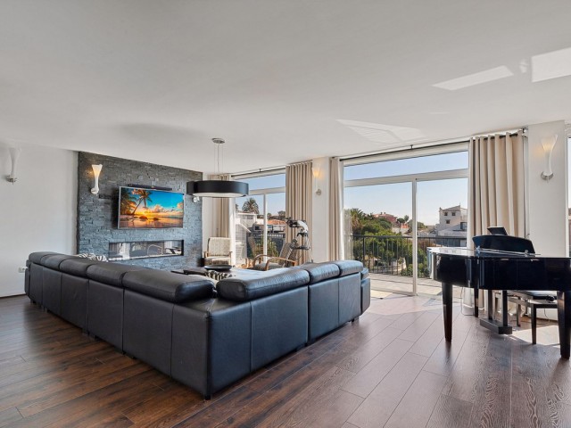 Villa, Mijas Costa, R4458511