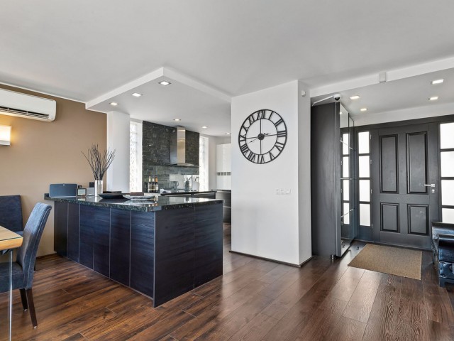 6 Soveroms Villa i Mijas Costa