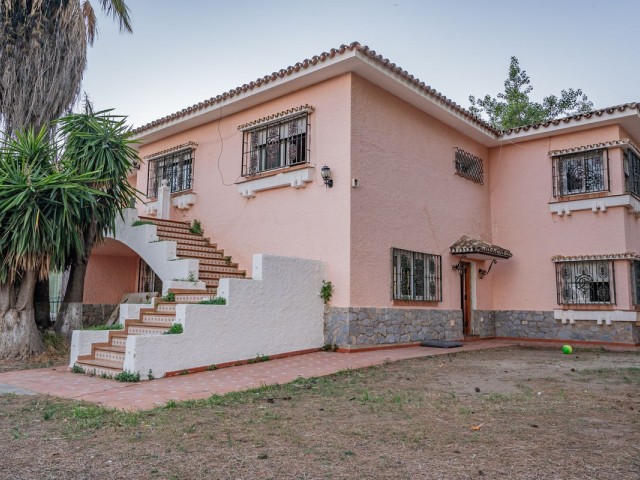 6 Soveroms Villa i Benalmadena Pueblo