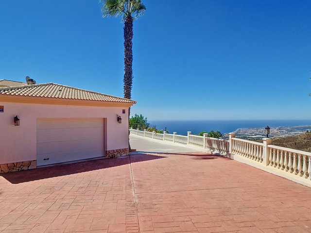 4 Schlafzimmer Villa in Arenas