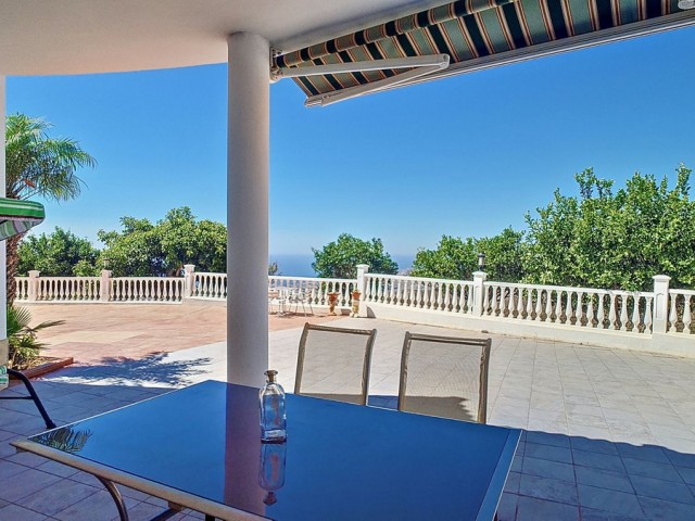 4 Schlafzimmer Villa in Arenas