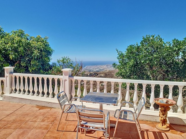 4 Schlafzimmer Villa in Arenas