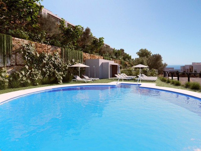 3 Bedrooms Townhouse in Istán