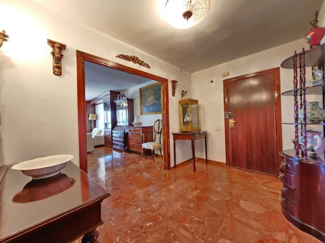 Appartement avec 5 Chambres  à Málaga Centro