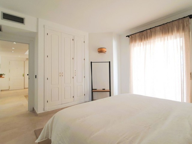 3 Bedrooms Apartment in Nueva Andalucía