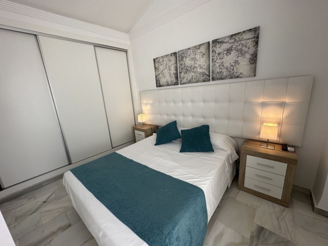 Adosado con 2 Dormitorios  en Reserva de Marbella