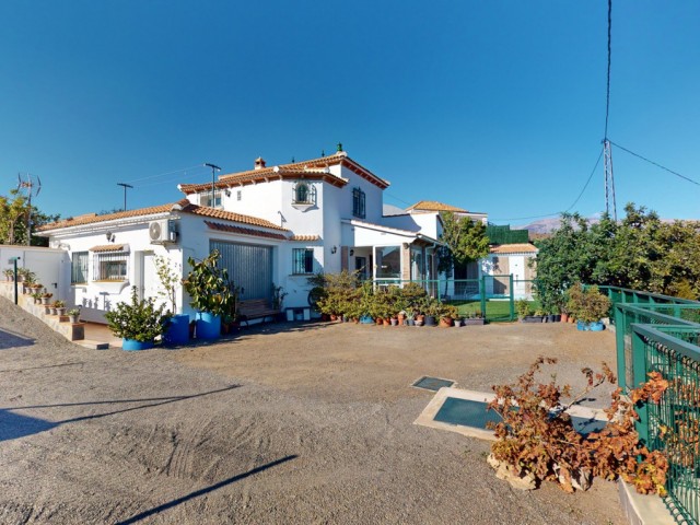 5 Sovrums Villa i Arenas
