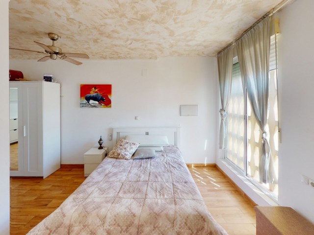 2 Sovrums Lägenhet i Caleta de Vélez