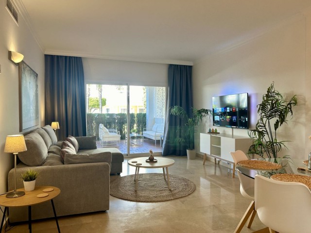 Apartment, Nueva Andalucia, R4573291