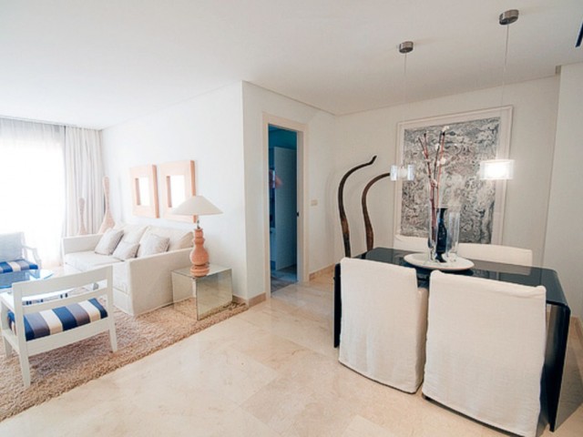 Apartment, Nueva Andalucia, R4576816