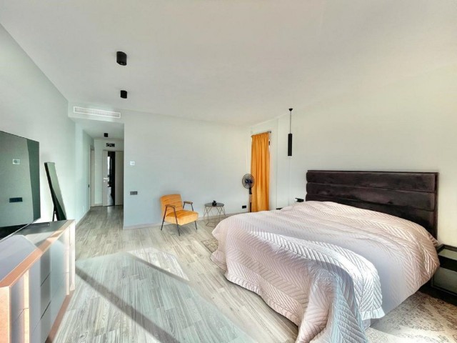 5 Schlafzimmer Villa in Calahonda
