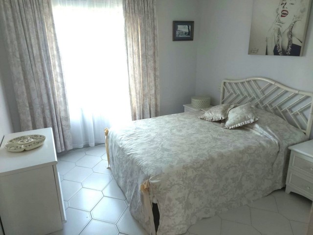 Apartamento con 2 Dormitorios  en Miraflores