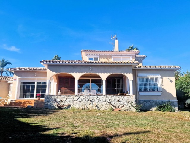 Villa avec 3 Chambres  à San Pedro de Alcántara