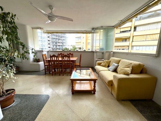 Apartment, Fuengirola, R4583038