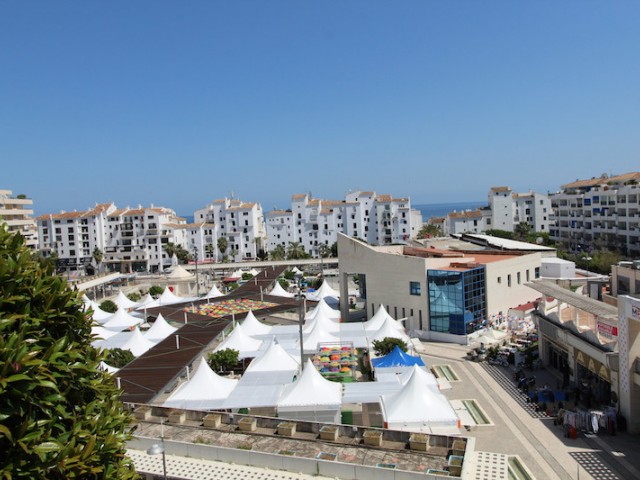 Penthouse avec 4 Chambres  à Puerto Banús