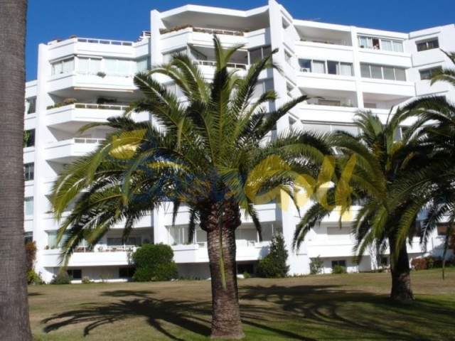 Apartment, Guadalmina Alta, R4583377