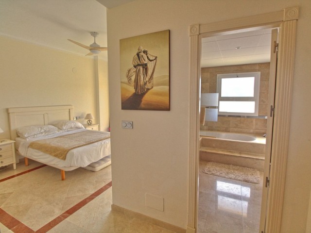 Appartement avec 2 Chambres  à San Roque Club