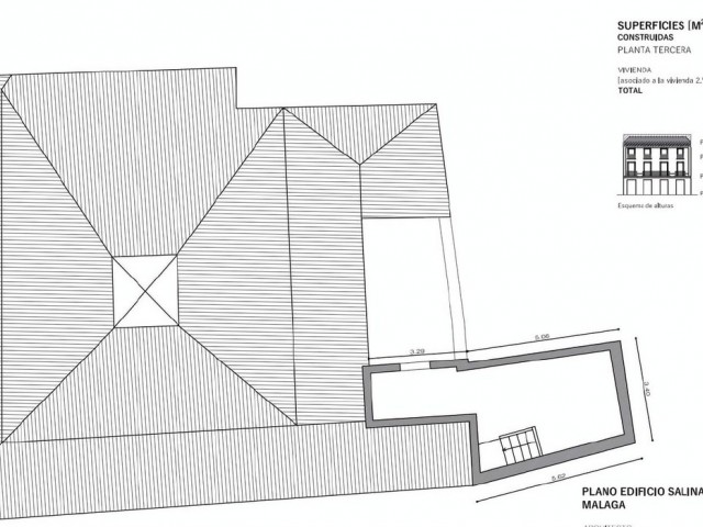 Commercial avec 12 Chambres  à Málaga Centro