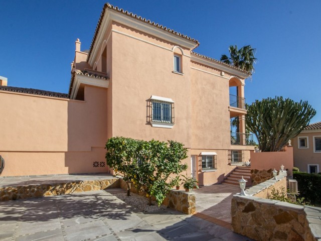4 Bedrooms Villa in Riviera del Sol