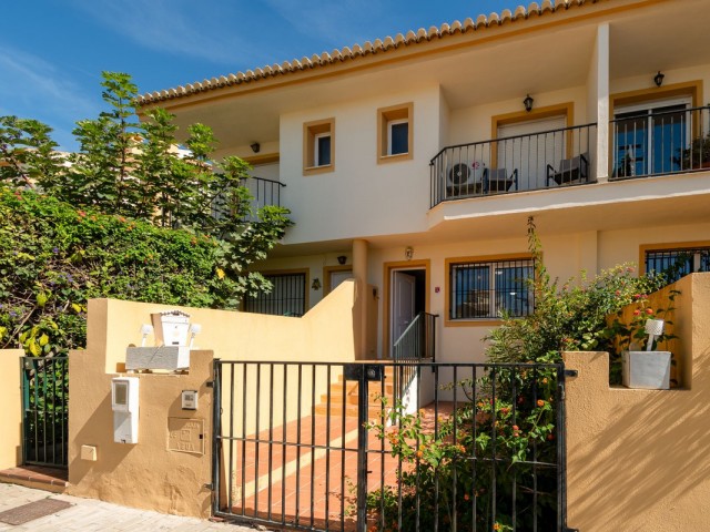 Townhouse, Costabella, R4440481