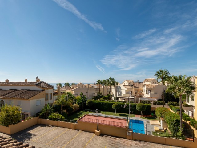 Townhouse, Costabella, R4440481