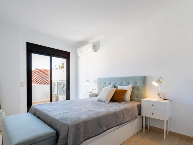 Apartment, Nueva Andalucia, R4583389