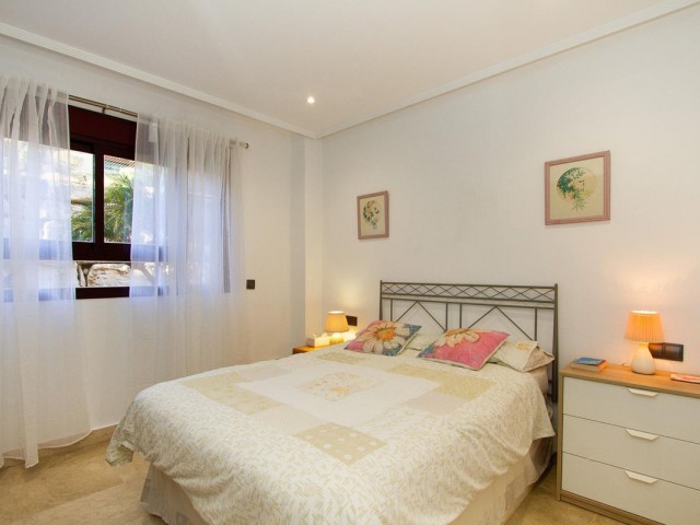 Apartamento con 2 Dormitorios  en La Mairena