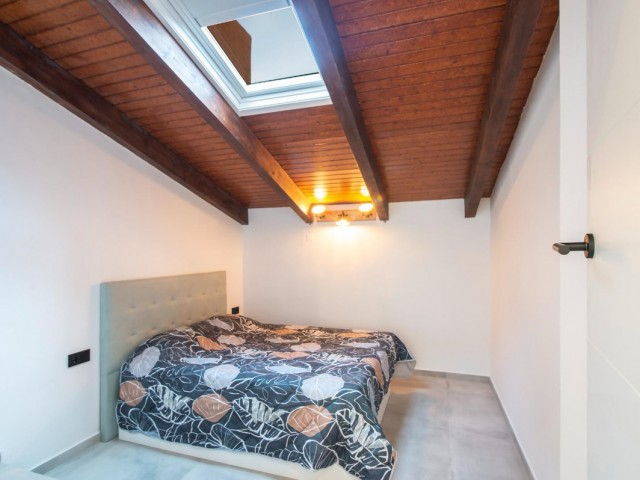 5 Bedrooms Apartment in Estepona