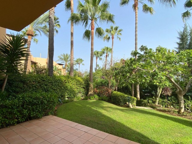 Apartment, Marbella, R4599127