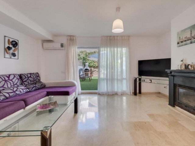 3 Bedrooms Townhouse in Marbella