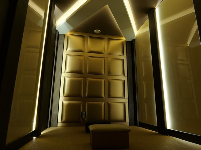 Liikekiinteistö Puerto Banús