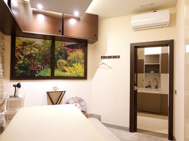 Liikekiinteistö Puerto Banús