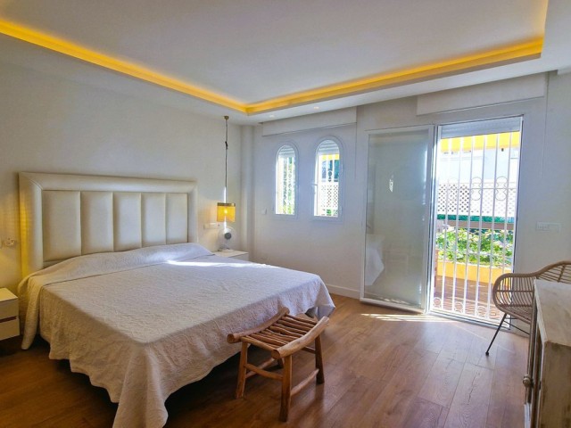 4 Schlafzimmer Apartment in Elviria