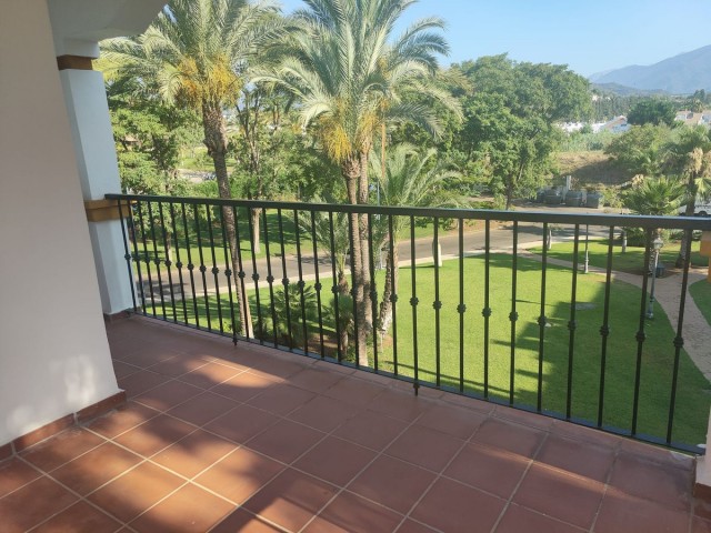 Apartment, Marbella, R4399669