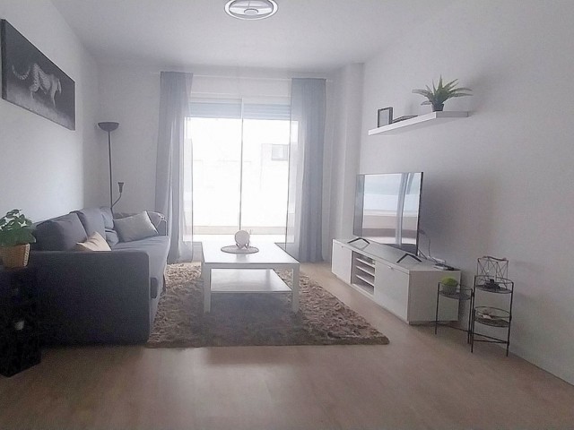 Lägenhet, Nueva Andalucia, R4600924
