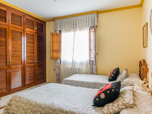 7 Bedrooms Villa in El Padron