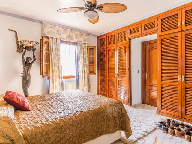 7 Bedrooms Villa in El Padron