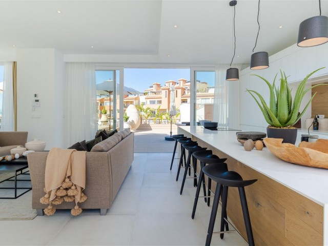 Villa, Riviera del Sol, R4606627